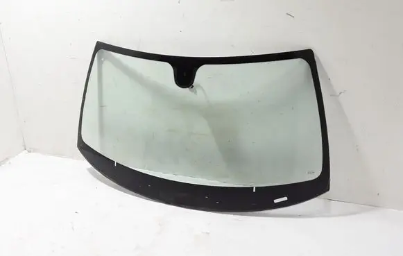 Mercedes-Benz SLK R171 Front windscreen/windshield window A1716700901