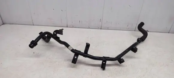 Audi A6 S6 C7 4G Engine coolant pipe/hose 04L122157BA