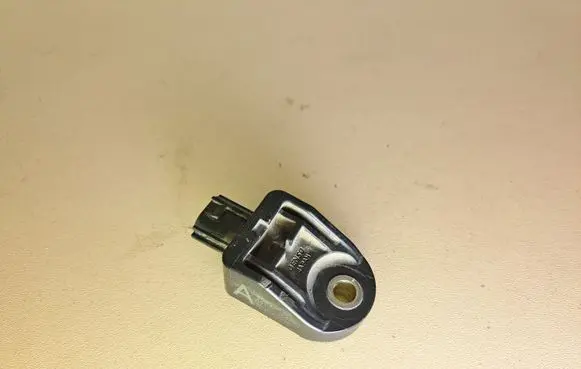 Toyota RAV 4 (XA30) Airbag deployment crash/impact sensor 8917342080 70148KMC7