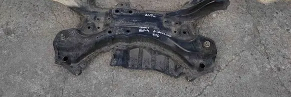 Toyota RAV 4 (XA40) Front subframe