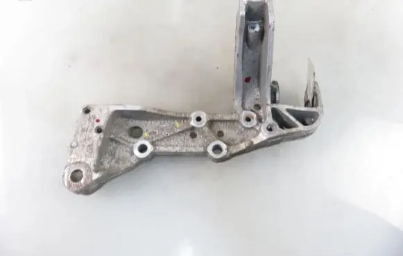 Volkswagen Touran I Front subframe 1K0199295E