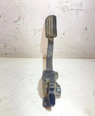 Volvo V70 Accelerator throttle pedal 6G929F836AD 6PV00922000 C95YE01