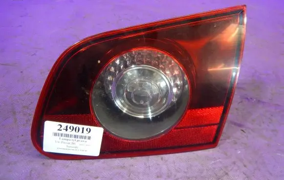 Volkswagen PASSAT B6 Rear/tail lights