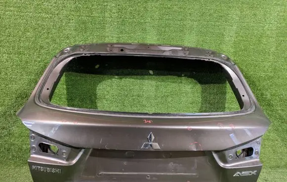 Mitsubishi ASX Truck tailgate