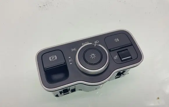Mercedes-Benz A W177 Light switch A2479052902