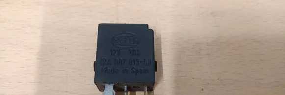Mercedes-Benz E W211 Other relay 4RA00781300 12V20A