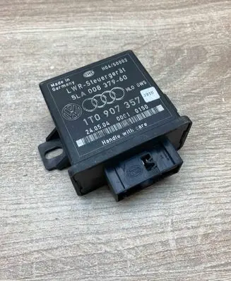 Volkswagen Touran I Light module LCM 1T0907357 5LA008379