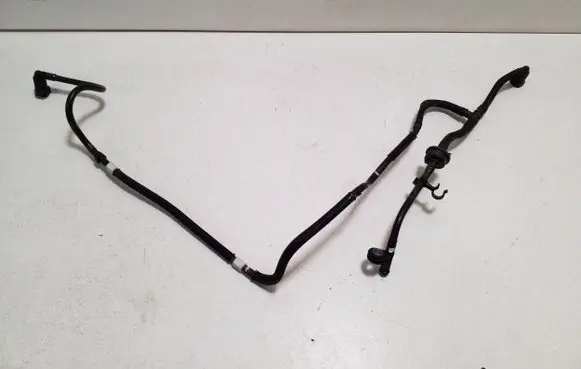 Nissan Qashqai J12 Engine coolant pipe/hose 223202942R