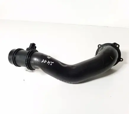 Infiniti Q70 Y51 Brake vacuum hose/pipe A6510900242
