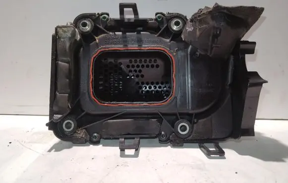 Intake resonator