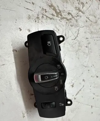 BMW 5 F10 F11 Light switch 9192744 3392020104 0213000223360003