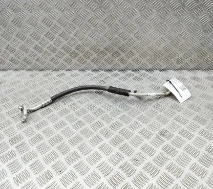 Cadillac Escalade Air conditioning (A/C) pipe/hose 2335701 84401906