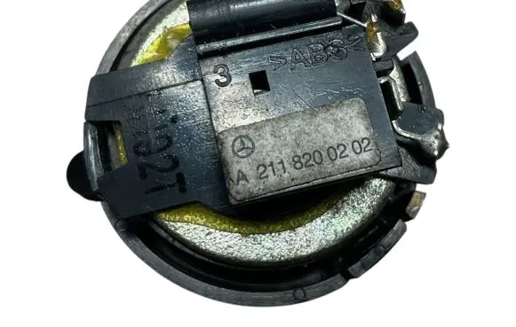Mercedes-Benz SLK R171 Front door high frequency speaker A2118200202