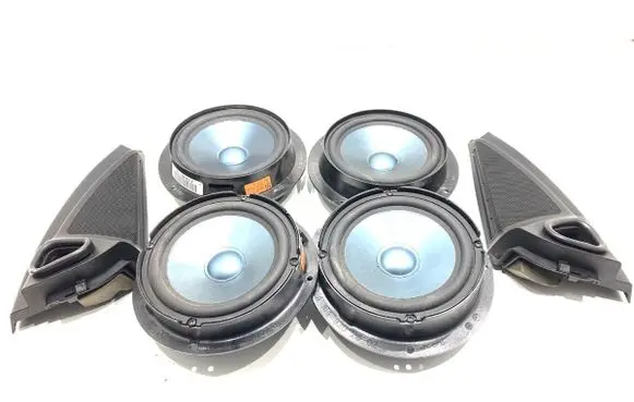 Mercedes-Benz GL X164 Audio system kit 