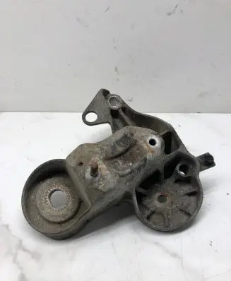 Audi A6 S6 C6 4F Engine mount bracket 4F0199362N