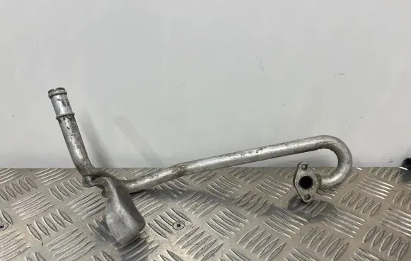 Audi A8 S8 D3 4E Engine coolant pipe/hose 07L131265Q