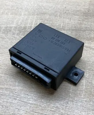 Opel Vectra B Light module LCM 09135155