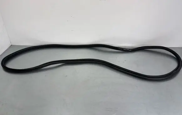 Jaguar F-Pace Trunk rubber seal (body)