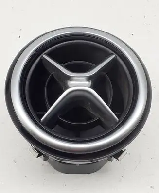 Mercedes-Benz B W246 W242 Dash center air vent grill Y09353