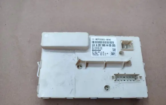 Mercedes-Benz E C207 W207 Other control units/modules A2079004400