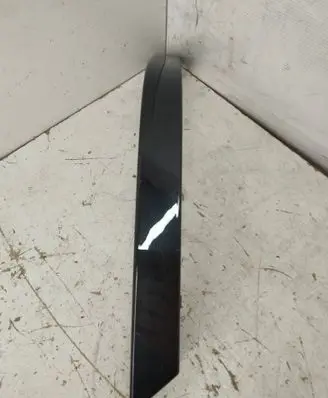 BMW 7 E65 E66 Rear/tail light trim molding 7155445 72758411
