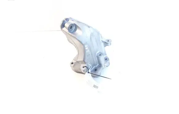 Mercedes-Benz C W205 Engine mounting bracket A6512234204