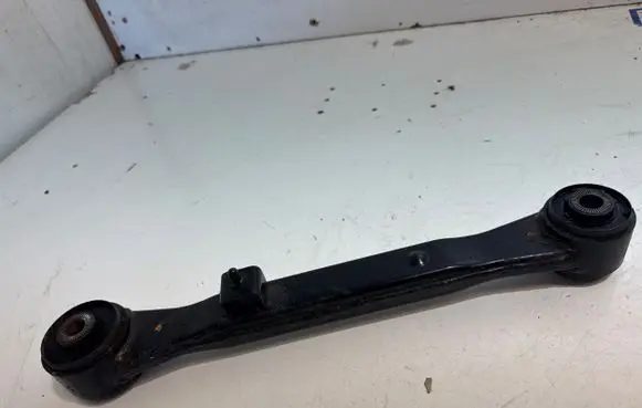 Ram 1500 Rear control arm 68279715AA