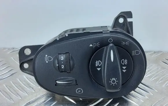 Ford Focus Light switch 98AG13A024FG