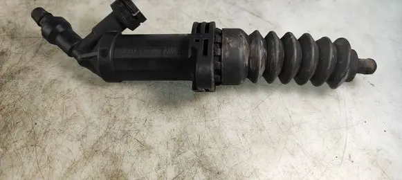 BMW 5 F10 F11 Clutch master cylinder 6785964