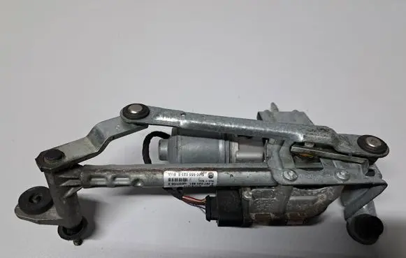 Volkswagen Golf Plus Front wiper linkage and motor 5M0955023E 3397020881