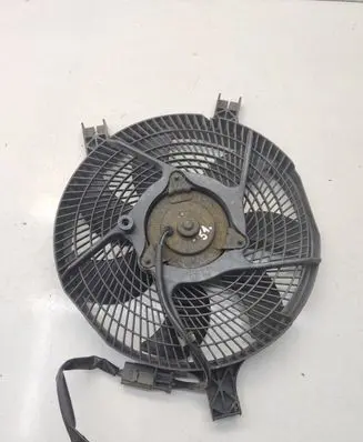 Nissan Terrano Electric radiator cooling fan