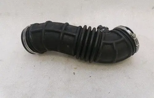 Aston Martin Vanquish V12 Turbo air intake inlet pipe/hose ED239C623AA
