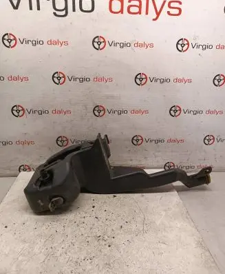 Opel Astra H Lamp washer fluid tank 
