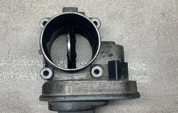 Opel Antara Throttle valve 96440414 B070722524