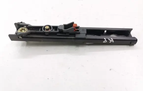 Peugeot 307 Seat belt adjustment motor 