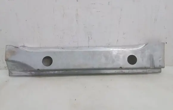 Volkswagen Transporter - Caravelle T4 Front sill (body part) 