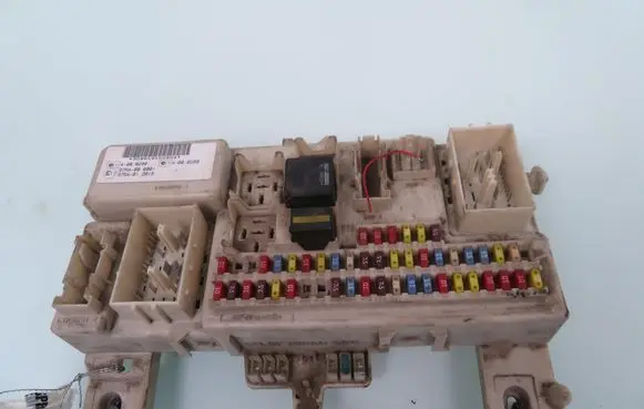Ford Focus C-MAX Central body control module 97RA000001 4M5T14A073DJ 97RA012018