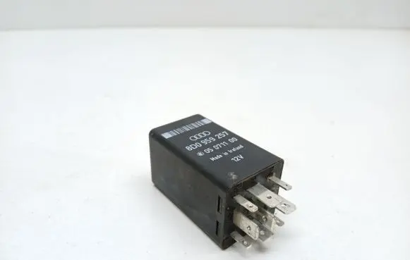 Audi A4 S4 B5 8D Other relay 8D0959257