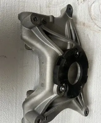 Tesla Model 3 Front upper strut mount 104437600D