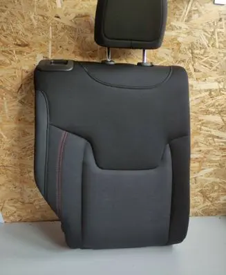 Jeep Renegade Rear seat 