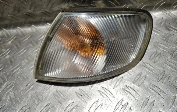 Front indicator light