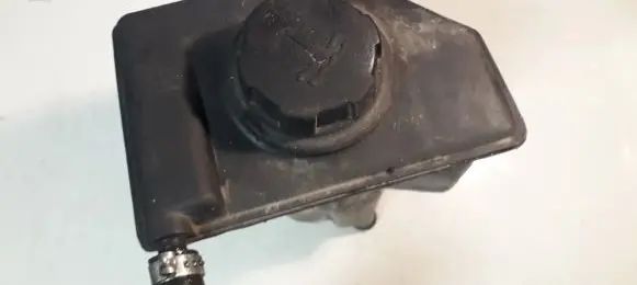 Volvo S40, V40 Coolant expansion tank/reservoir 30804963 44590