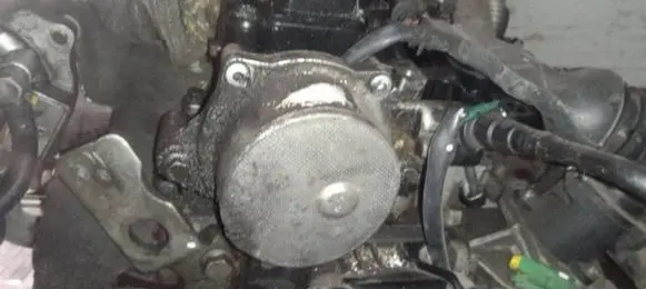 Mazda 2 Vacuum pump