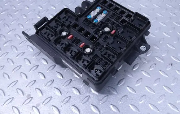 Hyundai i30 Fuse module 919501H030