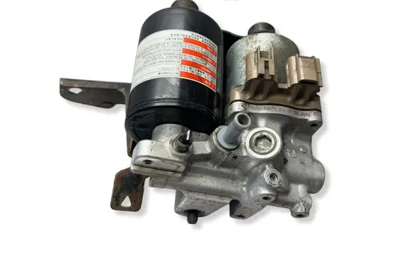 Toyota Yaris Brake booster 4707012010 4707012020