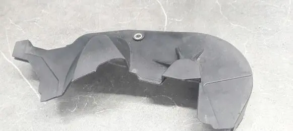Renault Laguna III Engine cover (trim)