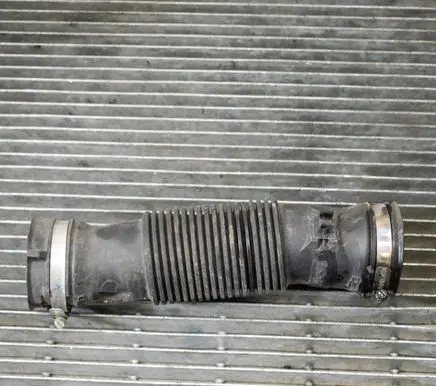 Dacia Sandero Air intake hose/pipe 165757148R