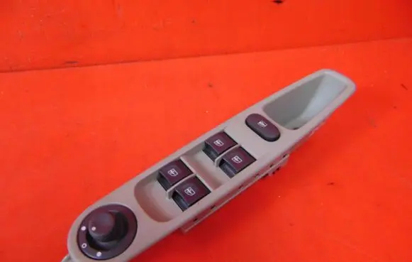 Renault Zoe Electric window control switch 254008973R 254113300R