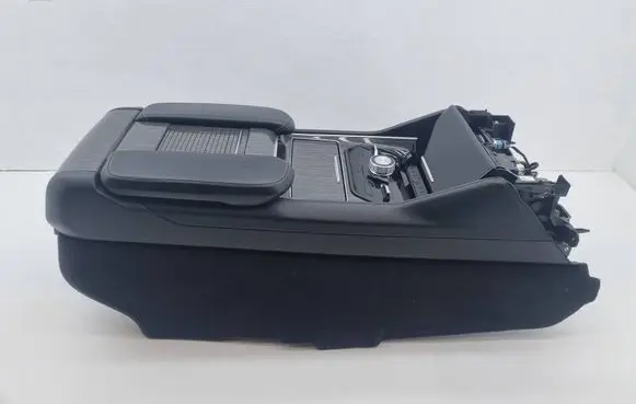 Jeep Grand Wagoneer Center console 6068585 F000ABC10000 22501B