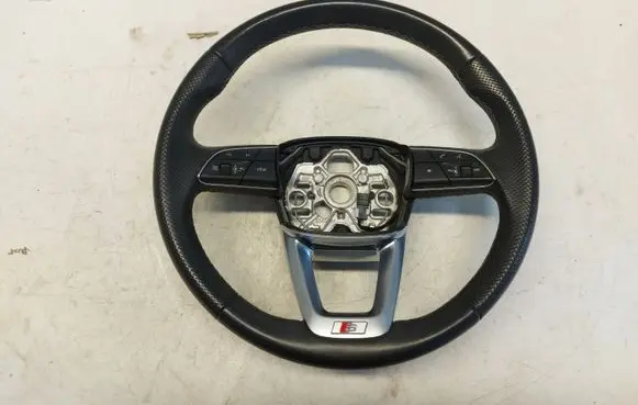 Audi Q3 F3 Steering wheel